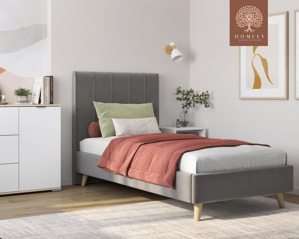 SHARON | LIT EN TISSU ANTI-TACHES CAPITONNÉ AVEC SOMMIER COFFRE