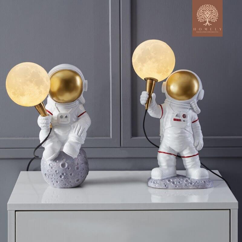 LAMPE DE TABLE ASTRONAUTE APOLLO - Homely
