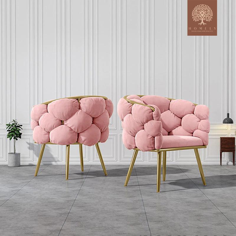 BILSKI-FAUTEUIL MODERNE EN VELOURS BEIGE AVEC PIEDS DORÉS- Homely